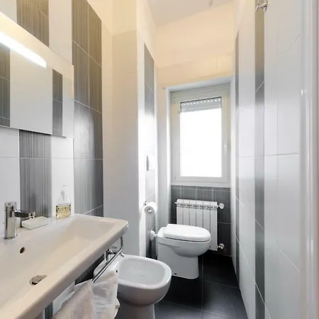San Romano Homes 아파트 *
