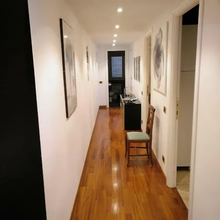 아파트 San Romano Homes